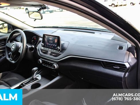 Used 2025 Nissan Altima 2.5 S image 22