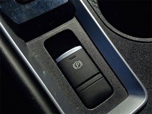 Used 2022 Nissan Altima 2.5 SR image 23