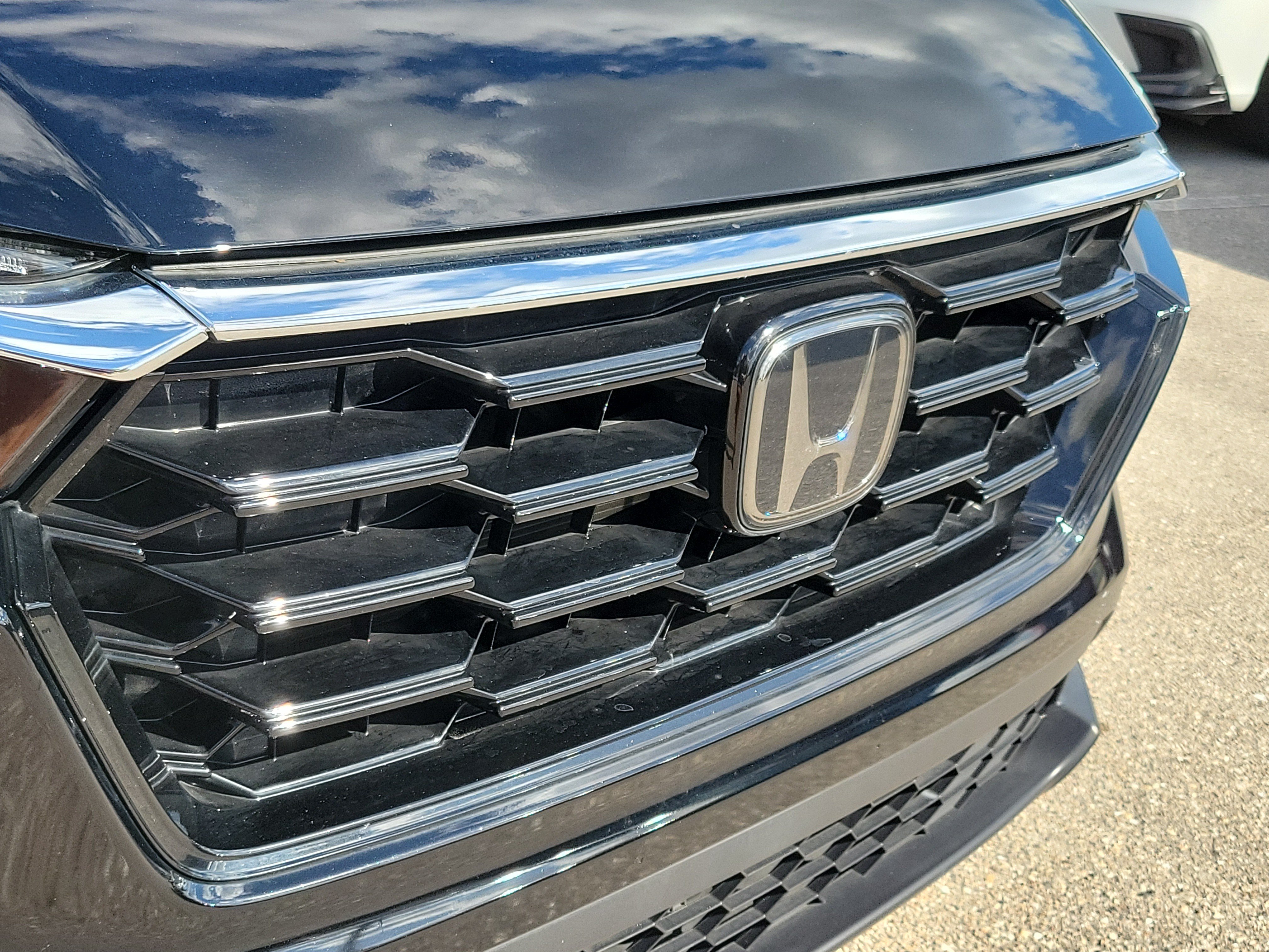 Used 2024 Honda CR-V EX image 12