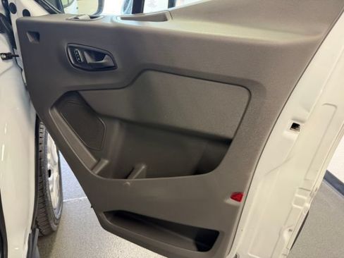 Used 2025 Ford Transit 350 XLT RWD image 30