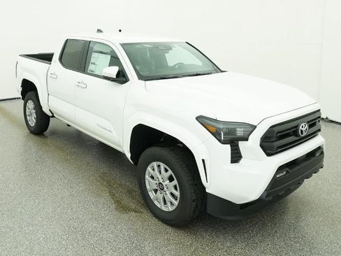 New 2026 Toyota Tacoma SR5 image 13