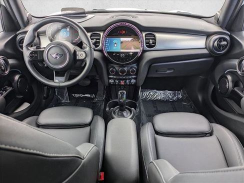 Used 2024 MINI Cooper S image 18