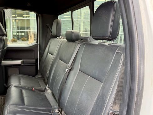 Certified 2022 Ford F350 Lariat w/ Chrome Package image 11