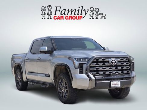 Used 2023 Toyota Tundra Platinum w/ Advanced Package AWD/4WD image 2