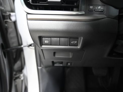 Certified 2025 Toyota Grand Highlander AWD Hybrid image 26