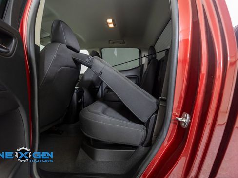 Used 2020 GMC Canyon SLE w/ Elevation Edition image 27