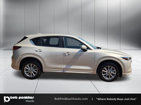 Used 2025 MAZDA CX-5 AWD 2.5 S w/ Preferred Package image 24