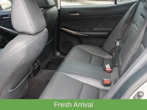 Used 2018 Lexus IS 300 AWD w/ Comfort Package image 15