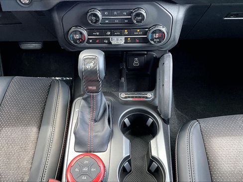 New 2026 Ford Bronco Raptor AWD/4WD image 21
