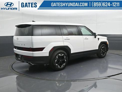 New 2026 Hyundai Santa Fe SE image 2
