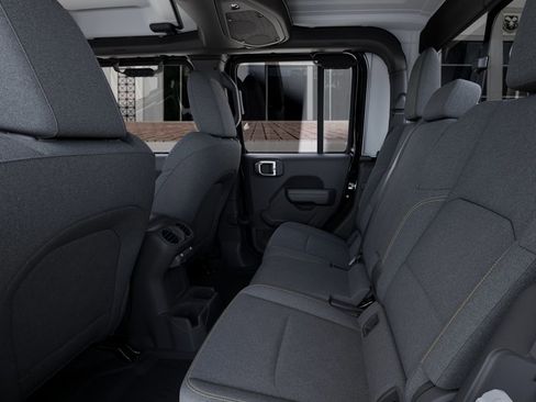 New 2025 Jeep Gladiator Willys image 23