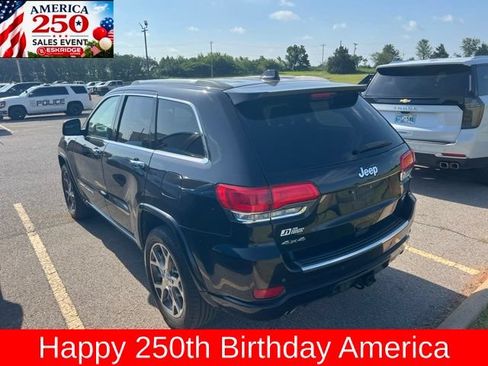 Used 2019 Jeep Grand Cherokee Overland AWD/4WD image 4