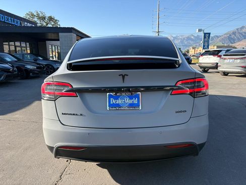 Used 2017 Tesla Model X 100D AWD/4WD image 6