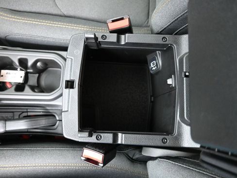 New 2024 Jeep Wrangler Unlimited Sport image 21