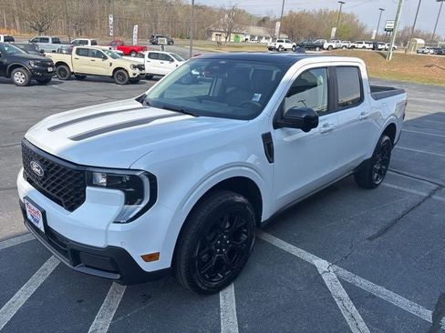 New 2026 Ford Maverick Lariat w/ Black Appearance Package AWD/4WD image 25