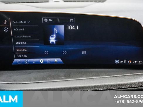 Used 2025 Cadillac XT4 Premium Luxury FWD image 40