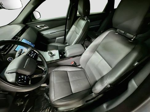 Certified 2025 Land Rover Range Rover Velar S AWD/4WD image 5