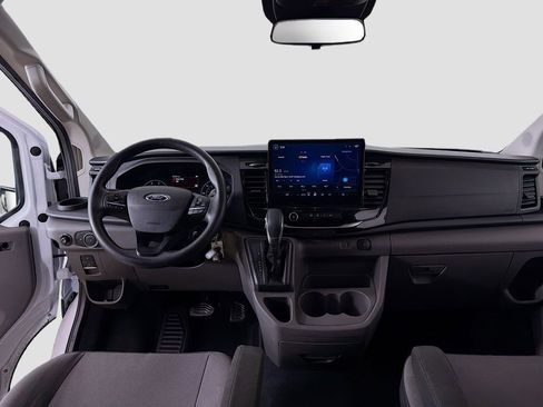 Used 2023 Ford Transit 350 XLT image 25