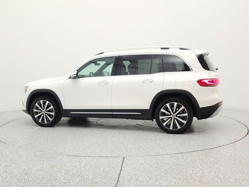Used 2022 Mercedes-Benz GLB 250 image 8