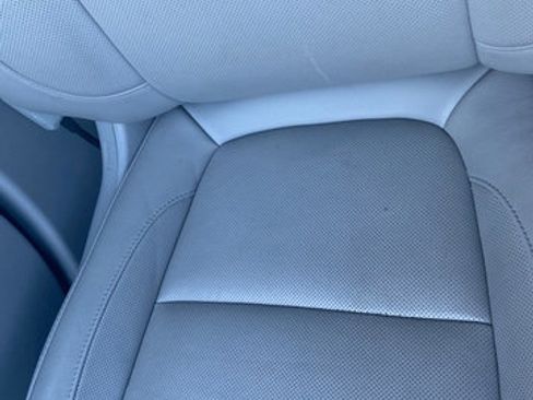 Used 2019 GMC Acadia SLT image 29