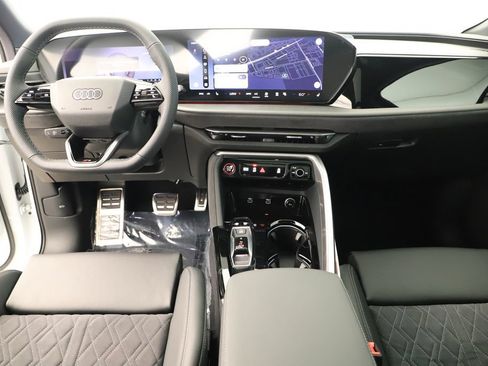 New 2026 Audi SQ5 Premium Plus AWD/4WD image 18