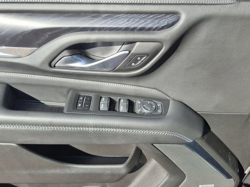 Used 2022 GMC Yukon Denali image 7