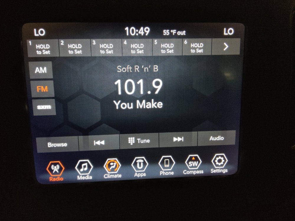 Used 2020 Jeep Compass Trailhawk AWD/4WD image 25