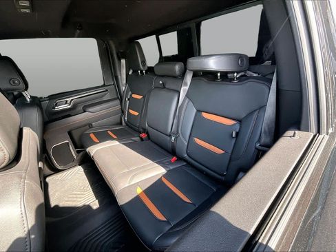 Used 2025 GMC Sierra 2500 AT4 w/ AT4 Premium Plus Package AWD/4WD image 20