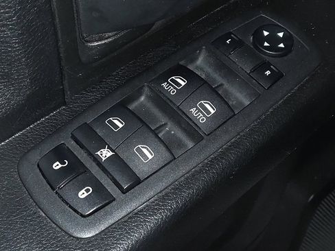 Used 2020 RAM 1500 Tradesman image 27