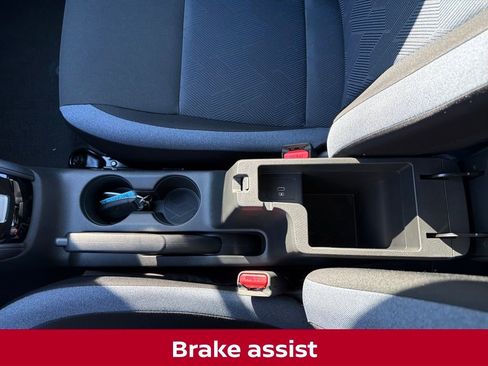 New 2025 Nissan Versa SV w/ Trunk Package image 28