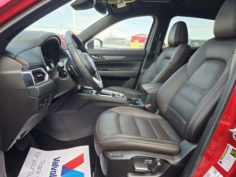 Certified 2025 MAZDA CX-5 Signature image 9