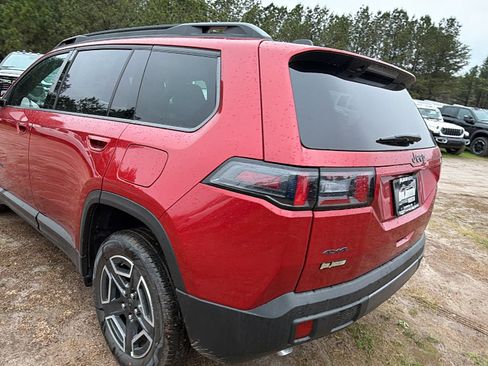 New 2026 Jeep Cherokee Laredo image 10