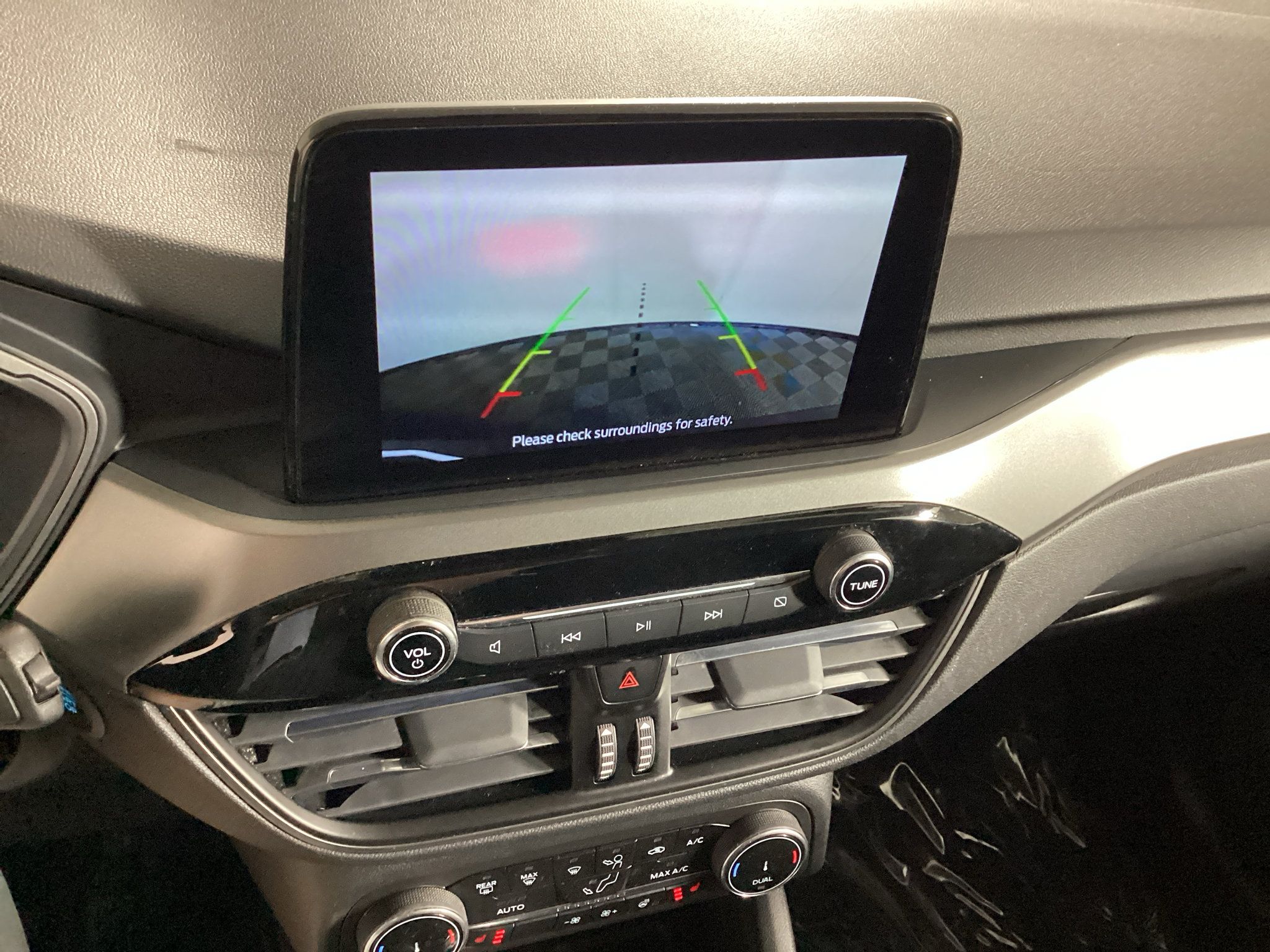 Certified 2023 Ford Escape Active AWD/4WD image 28