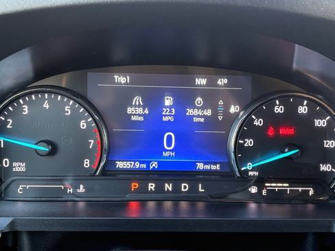 Used 2023 Ford Explorer XLT image 17