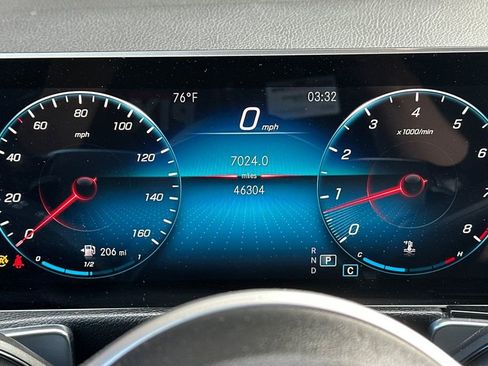 Used 2020 Mercedes-Benz GLB 250 4MATIC image 24