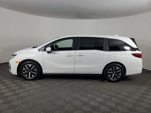 New 2026 Honda Odyssey EX-L image 7