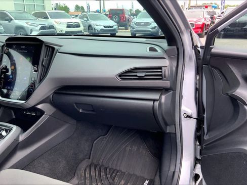 Used 2024 Subaru Crosstrek 2.5i Sport AWD/4WD image 18