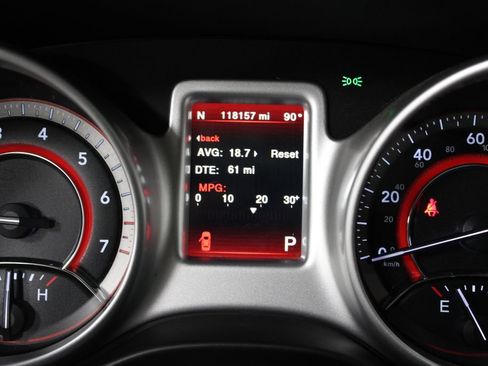 Used 2018 Dodge Journey GT FWD image 32
