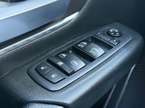 Used 2019 RAM 1500 Big Horn image 17