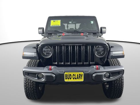 Used 2020 Jeep Gladiator Rubicon image 2