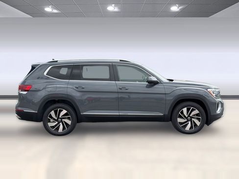 New 2026 Volkswagen Atlas SEL AWD/4WD image 8