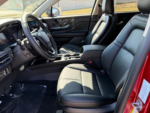 New 2026 Lincoln Corsair Premiere AWD/4WD image 17