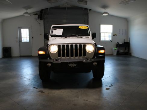 Used 2024 Jeep Wrangler Sport AWD/4WD image 49