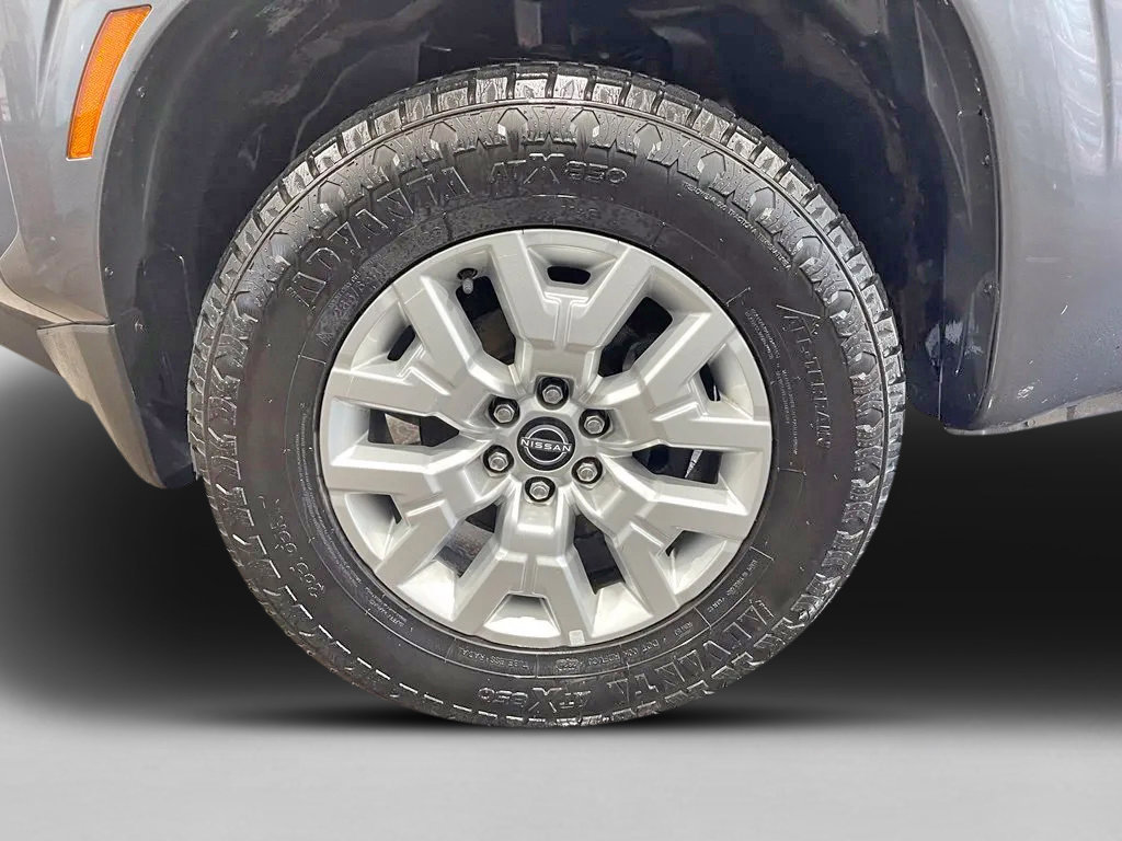 Used 2023 Nissan Frontier SV AWD/4WD image 14