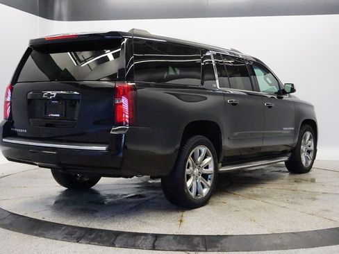 Used 2015 Chevrolet Suburban LTZ image 6