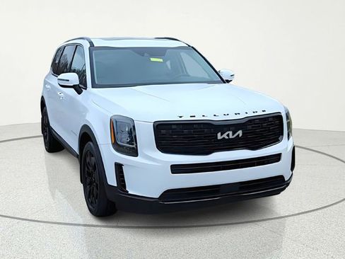Certified 2022 Kia Telluride EX w/ EX Premium Package image 8