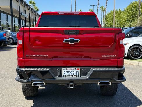 Used 2021 Chevrolet Silverado 1500 Custom Trail Boss AWD/4WD image 15