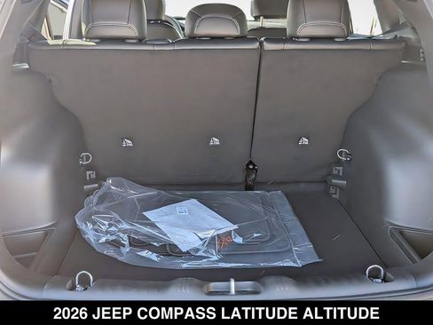 New 2026 Jeep Compass Latitude AWD/4WD image 15