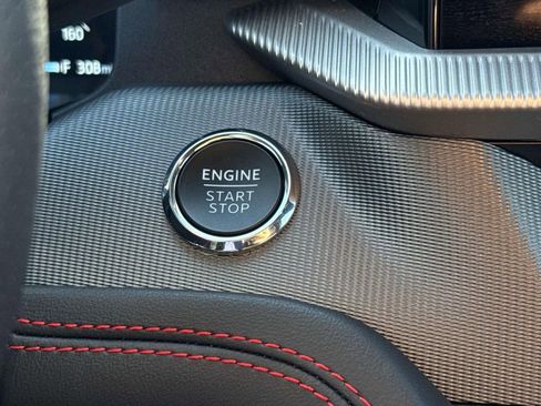 Used 2025 Ford Explorer ST-Line w/ Premium Package image 29