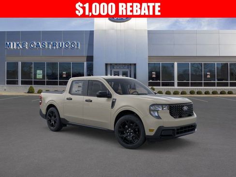 New 2025 Ford Maverick XLT w/ Black Appearance Package image 7